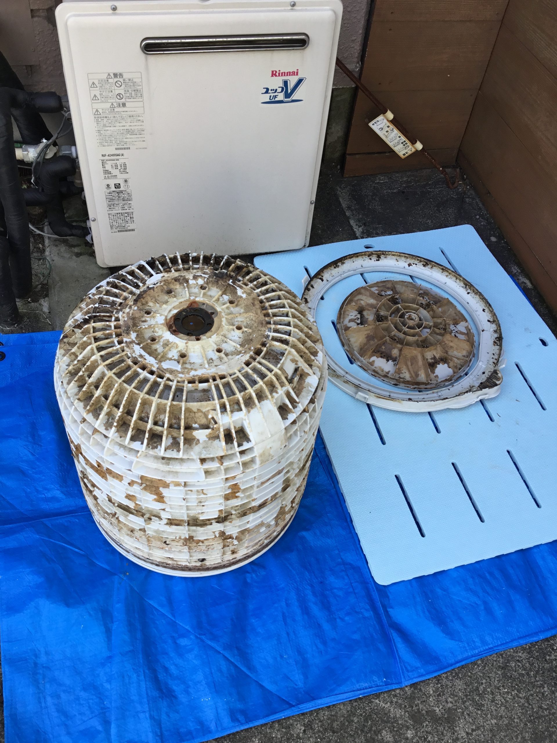東芝製洗濯機 AW-42SM の分解クリーニング - 天佑ハウスクリーニング