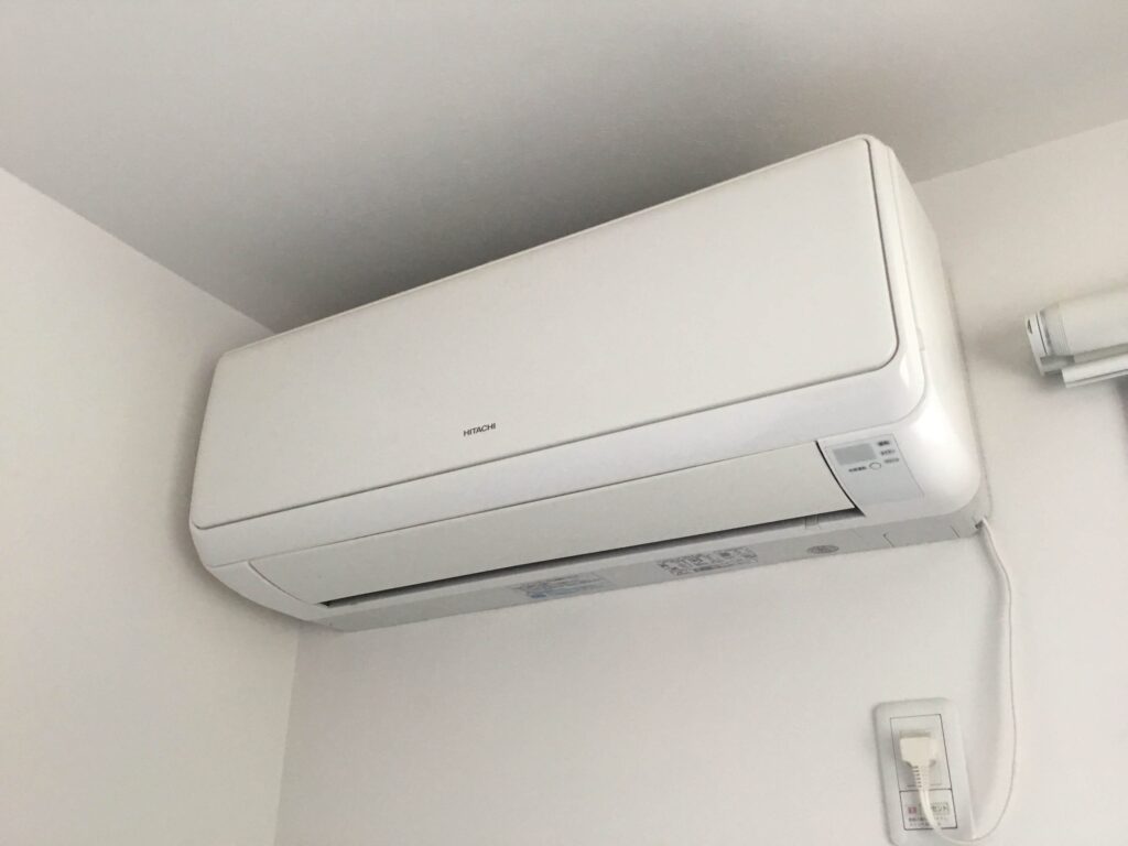 壁掛けエアコン HITACHI RAS-YX28E