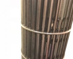 送風ファンについたホコリとカビ　エアコンに及ぼす影響